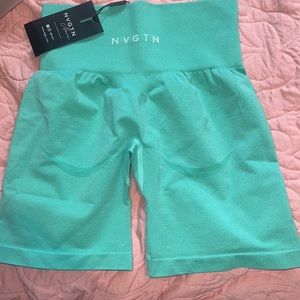 Nvgtn Mint countour seamless shorts